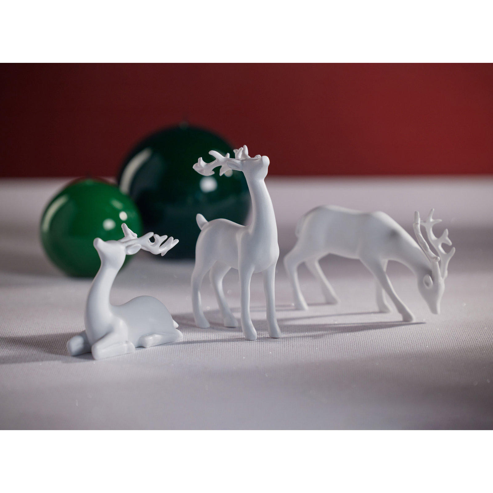 Harmanna 6-Piece Reindeer Figurine Set