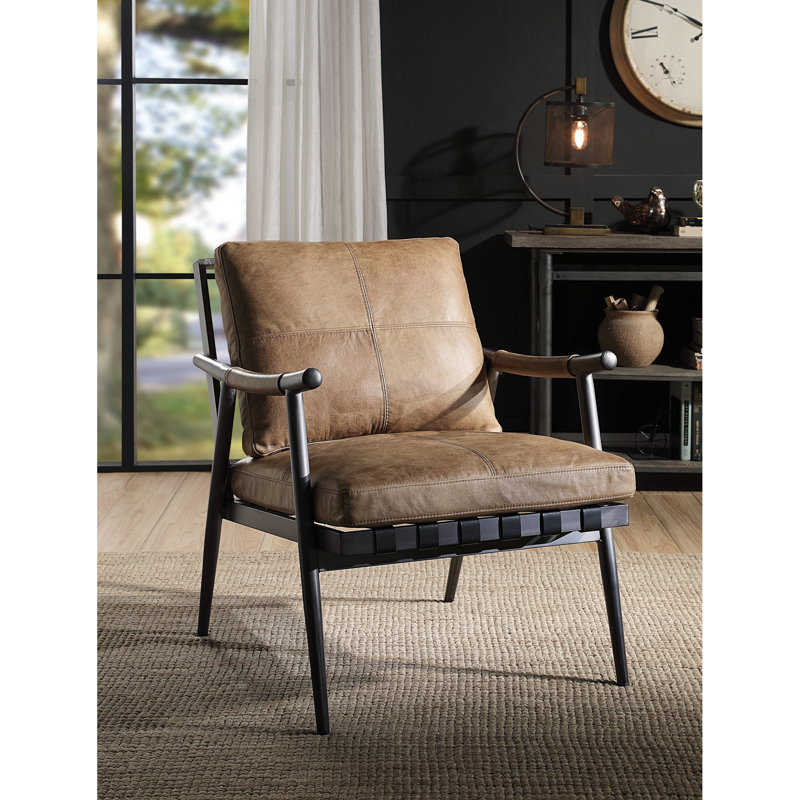 Fauteuil d'appoint confortable en cuir fleur de châtaignier et structure en métal