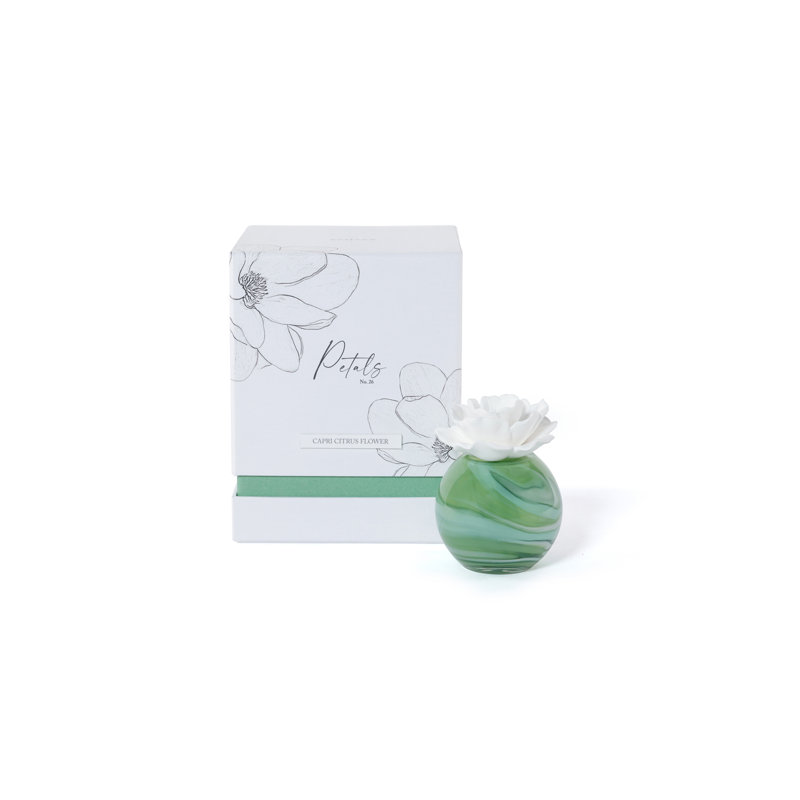 Diffuseur d'huile parfumée en porcelaine Petals, 1,69 oz, Fleur d'agrumes Capri