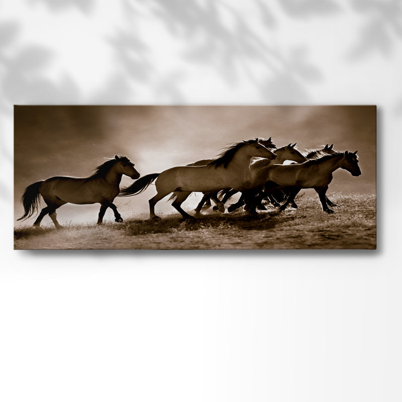 Chevaux sauvages sur toile, H 24 po x l 60 po x P 1,5 po