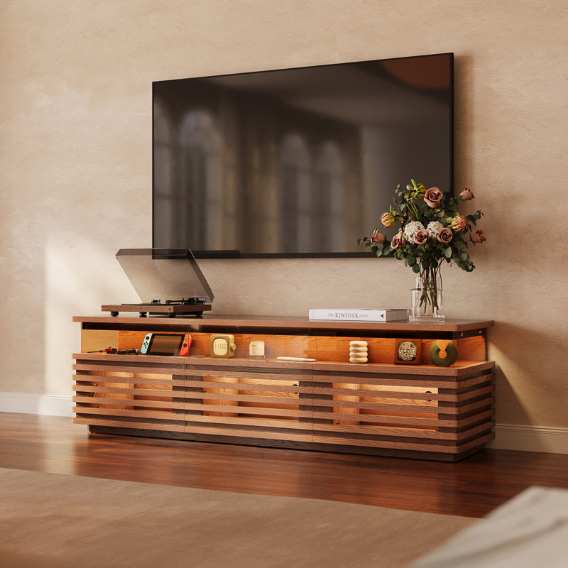Meuble télé 71 po à lattes horizontales avec lumières DEL réglables, console multimédia moderne Mid-Century, rangement ventilé, noyer, pour téléviseur de 65 po, entièrement assemblé