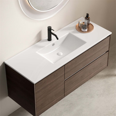 Ceramic Bathroom Sink With Thin Edge Design, Durable Porcelain Construction, Ideal For Modern And Compact Bathrooms