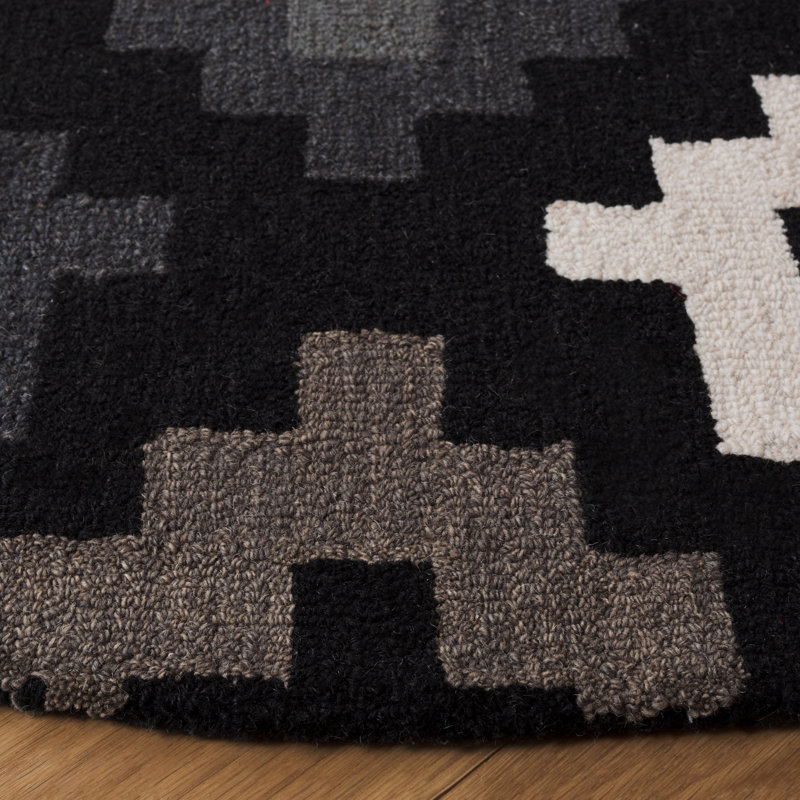 Lakeetha Hand Tufted Wool/Cotton Southwestern Rug in White/Gray/Black, Round 6'