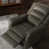 Grey Faux Leather est en rupture de stock