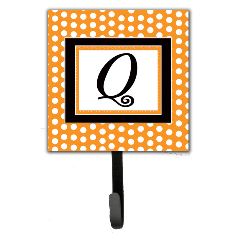 Porte-laisse coussin monogramme et crochet mural, Q