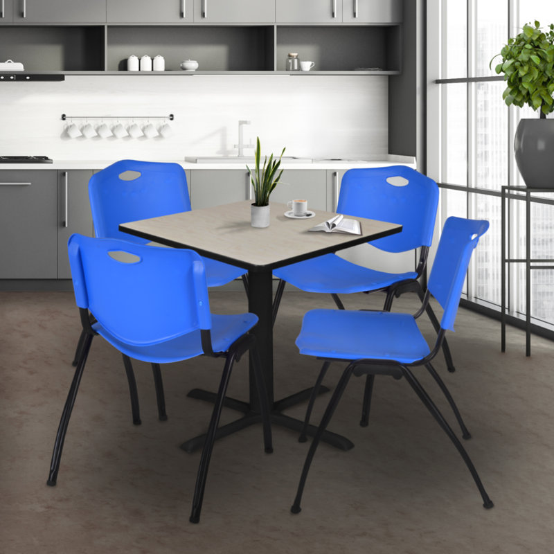 Table de salle à manger Neyland Cain, Bleu, H 29 po x l 36 po x P 36 po, Érable