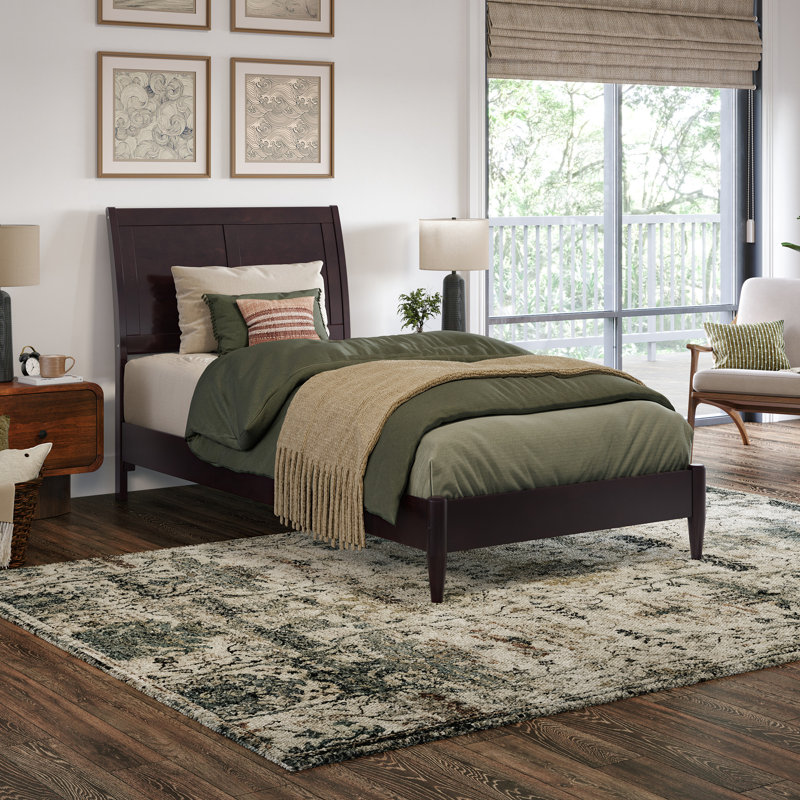 Lit plateforme en bois massif avec pied de lit assorti Ambrey, Espresso, Simple TG