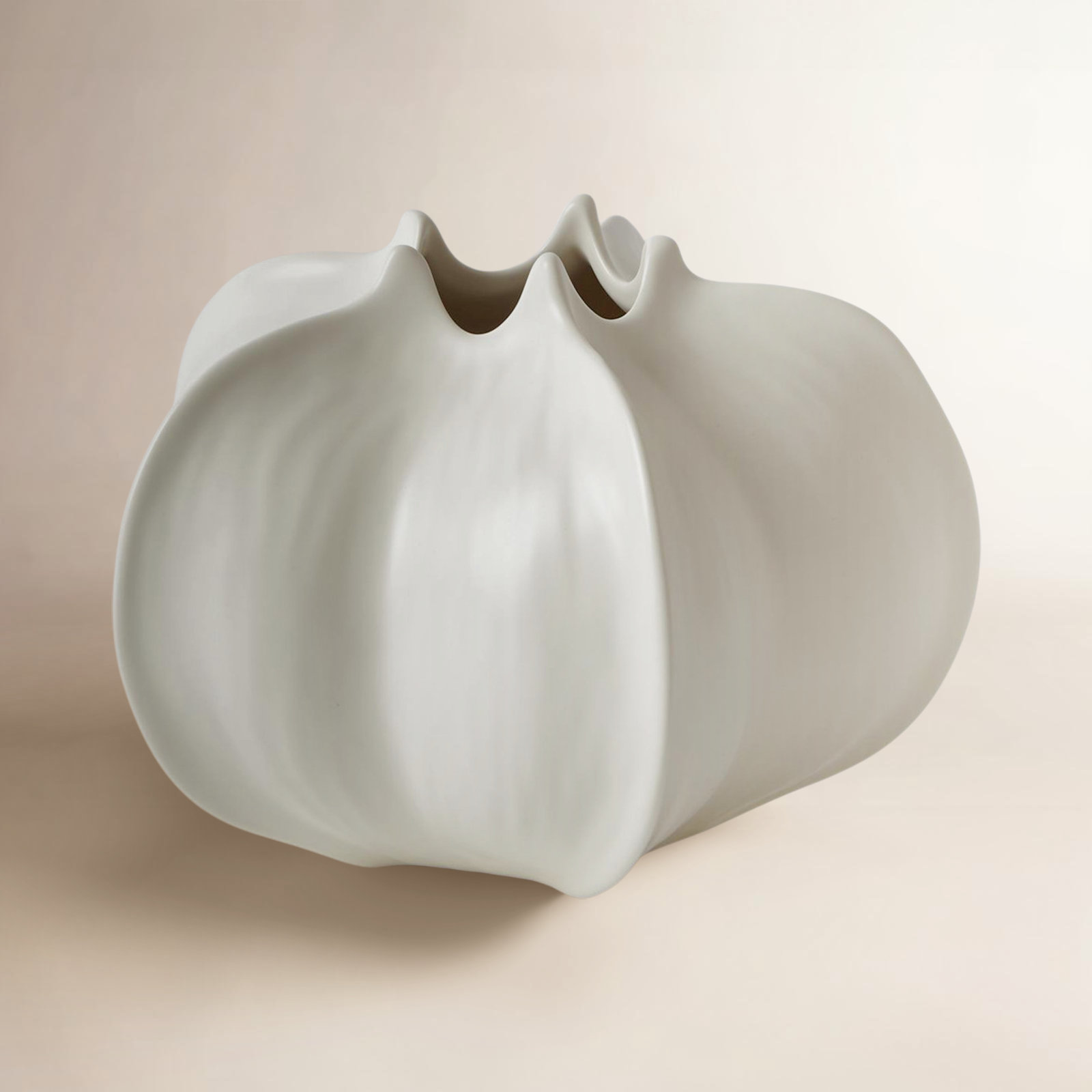Star Fruit Table Vase, 7" H x 10" W x 10" D