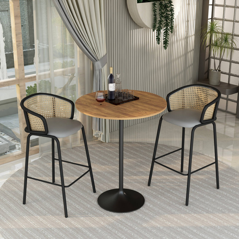 Table de salle à manger Harton, H 43,52 po x L 47,24 po x l 47,24 po, Brun cognac