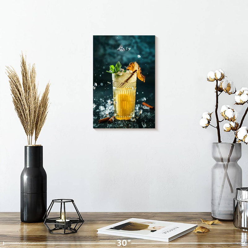 Yarlin, cocktail d'ananas, H 12 po x l 8 po