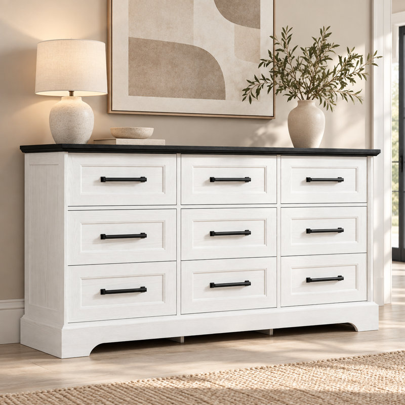 Commode en bois à 9 tiroirs, grand meuble de rangement avec glissières fluides et poignées en métal pour chambre ou salon.