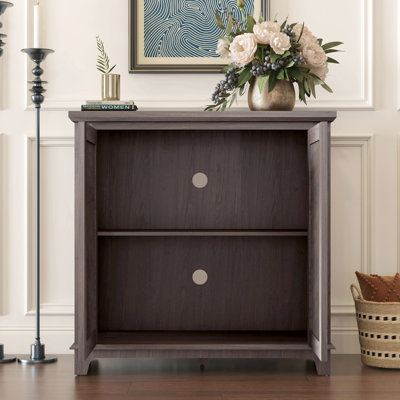 Élégante armoire décorative avec 2 portes en miroir en acrylique, stratifié brun sur support, tablettes de rangement spacieuses et réglables, papier décoratif grain de bois 3D, charmants motifs de papillons, idéal pour la cuisine