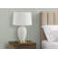 Lampe de table, corps en céramique texturée et base en métal doré, ivoire