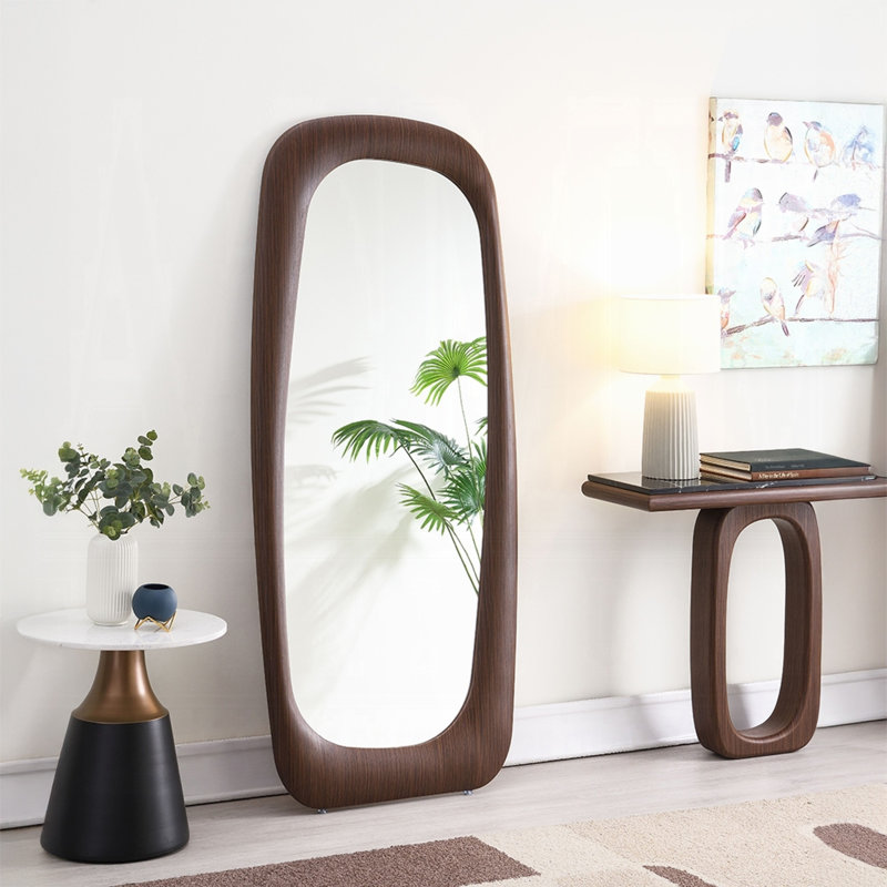 Miroir Dana, Noyer