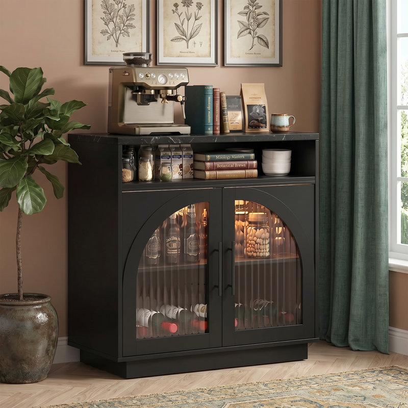 Buffet 32 "avec lumières DEL et support à vin