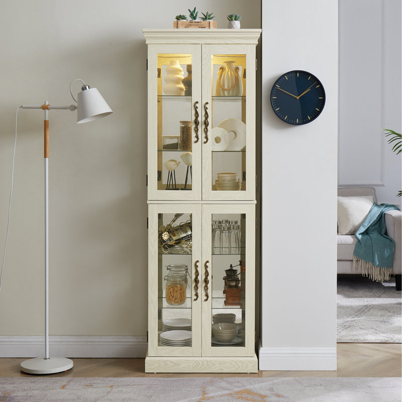 Armoire vitrée élégante avec intérieur spacieux et caractéristiques lumineuses, teinte d'éclairage réglable blanc antique