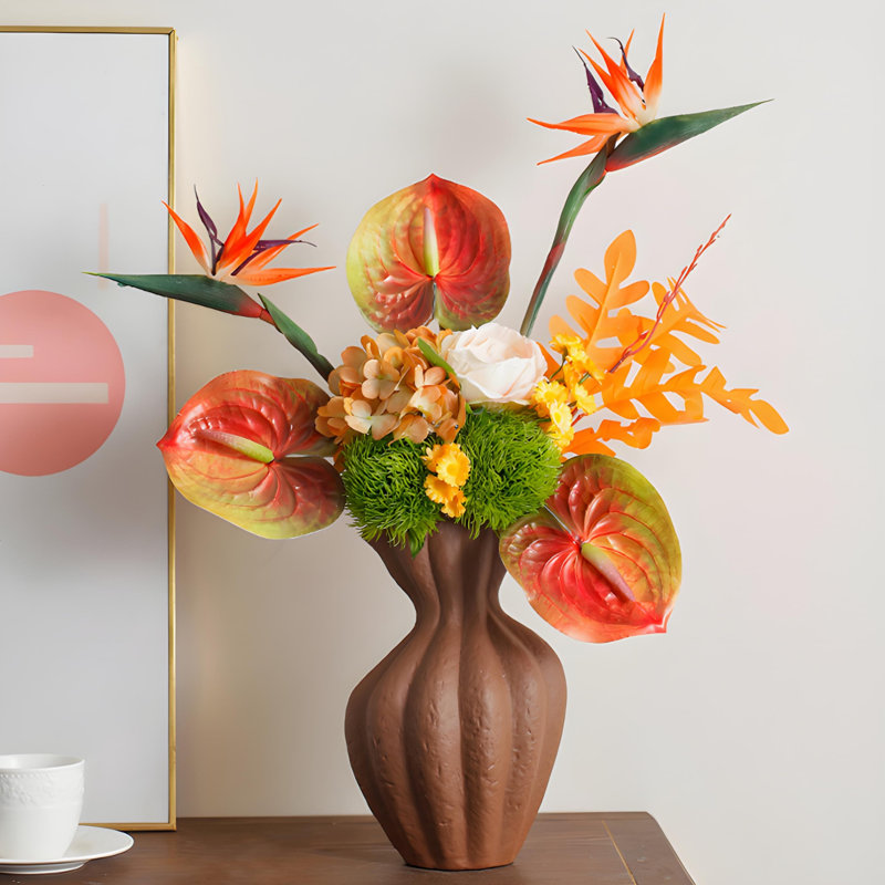 Ornements de fleurs simulées