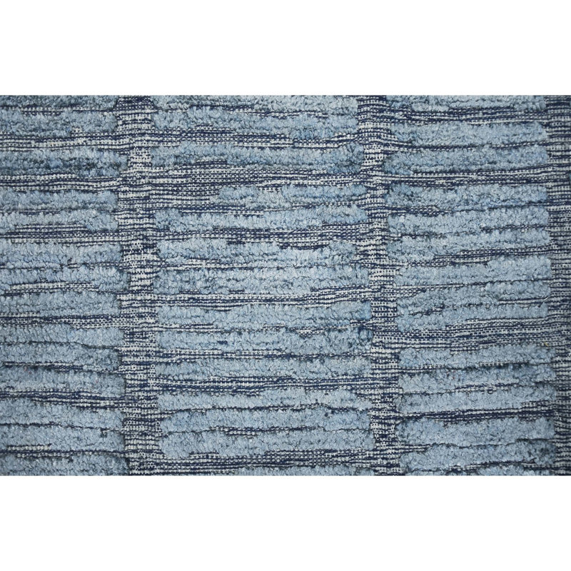Area Rug in Blue/Gray, Rectangle 8' x 10'