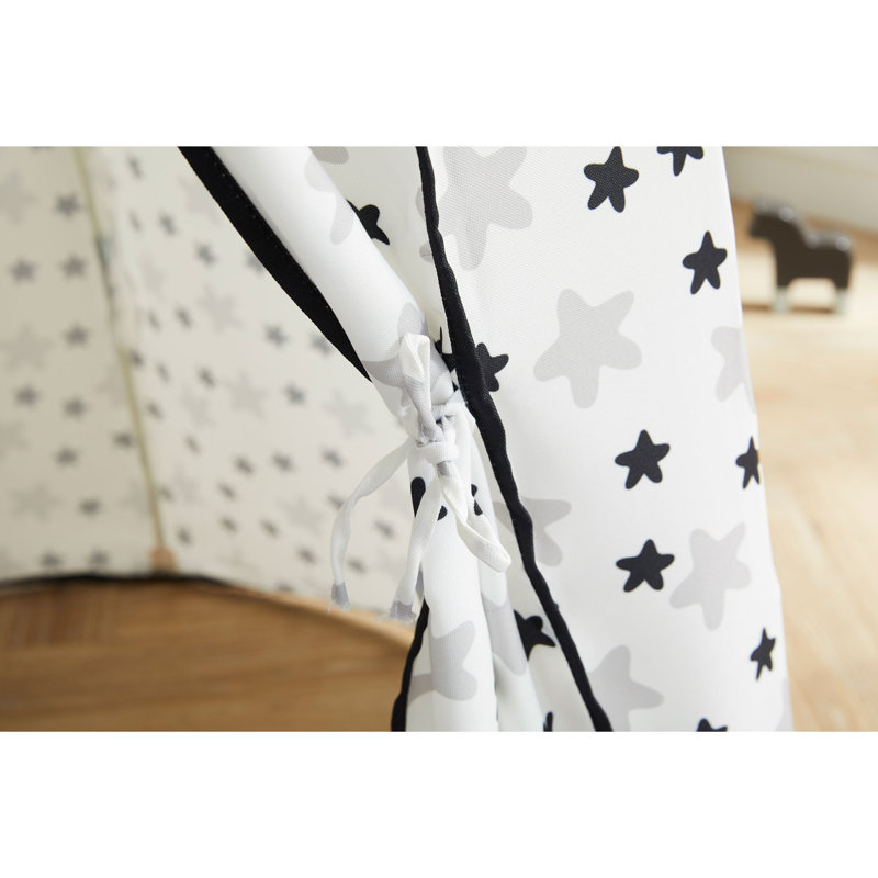 Wonder & Wise 47.2'' W x 47.2'' D Indoor Canvas Pop-Up Play Tent