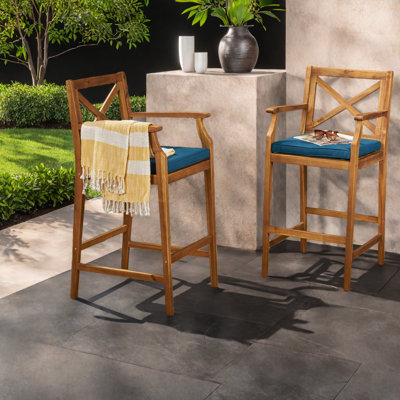 Tabourets de bar durables en bois d'acacia, style maison de campagne pour les réceptions en plein air