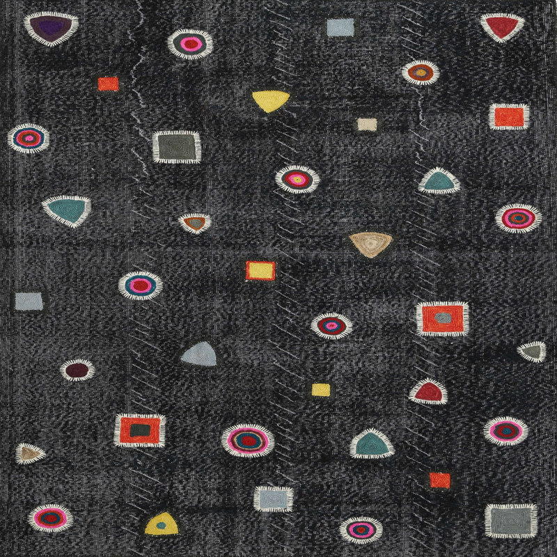 Tapis contemporain noir / rouge, Carré 8 pi x 8 pi