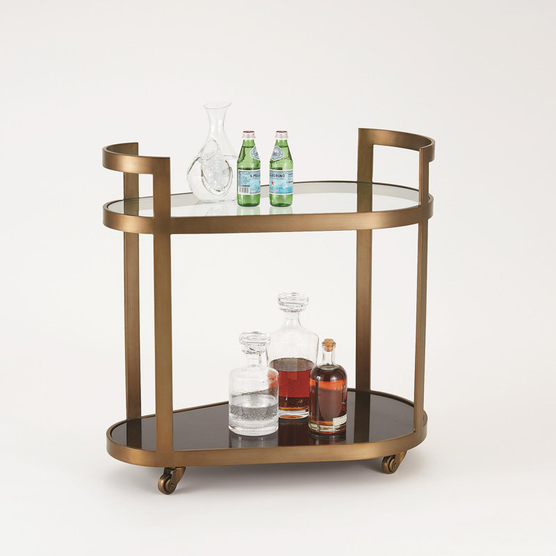Regan Bar, Brass