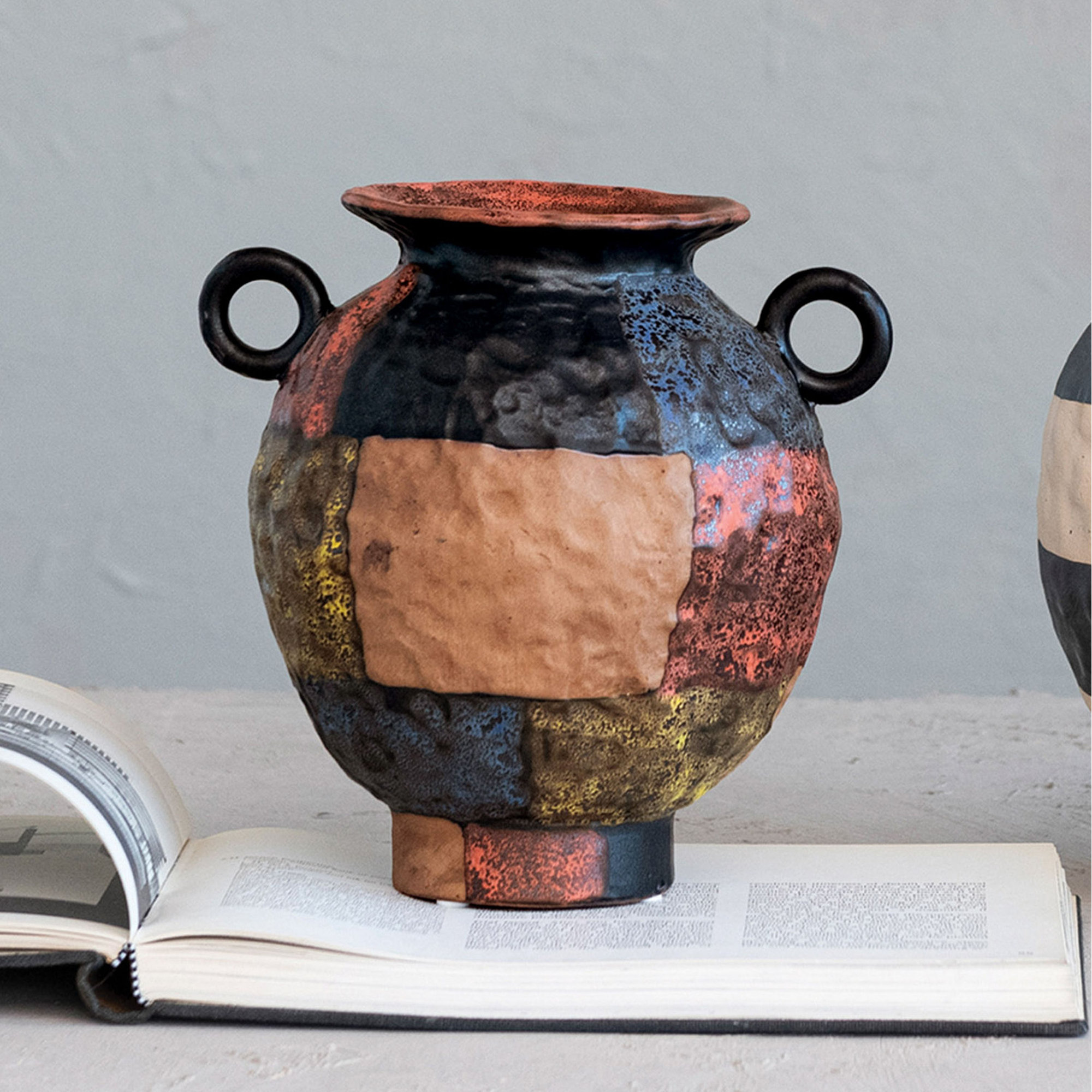Truro 8.38'' Stoneware Table Vase