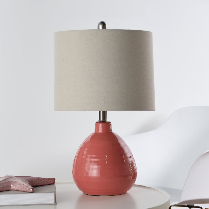 Lampe de table en céramique 21 po Alverez, Gâterie à la framboise