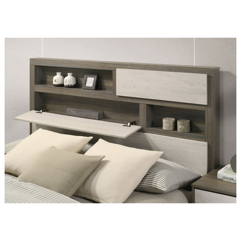 Ensemble de chambre à coucher Ashby Eastern King 3 pièces avec tête de lit bibliothèque et tables de chevet en chêne gris/amande