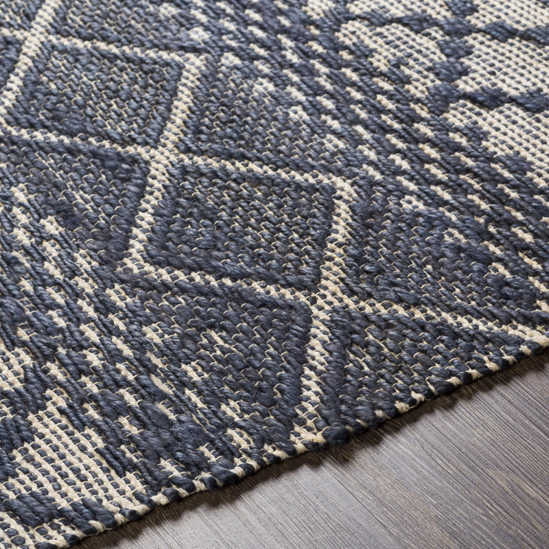 Keyari Geometric Indoor Rug, Rectangle 3' x 5'