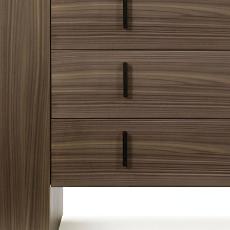 Commode 55 po à trois tiroirs en bois brun