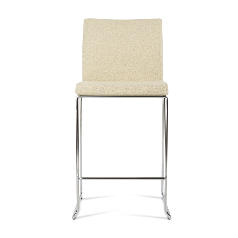 Tabouret de bar et de comptoir empilable en laine Aria, Beige, Chrome, Tabouret de comptoir (siège d’une hauteur de 24