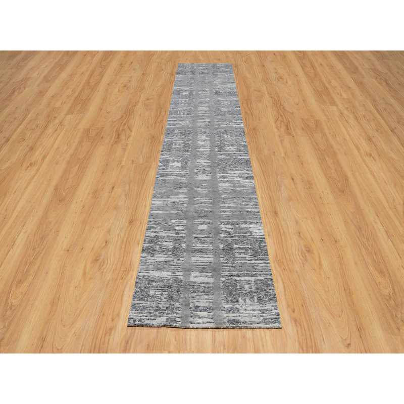 Tapis de couloir gris nouvel âge 2 pi 6 po x 11 pi 8 po Ursal