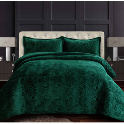 Capri Velvet Quilt