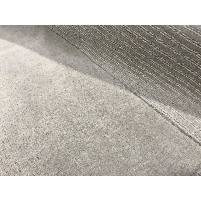 Tapis ivoire noué à la main de haute qualité