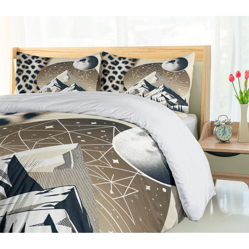 Wild Mountains Duvet Cover, California King Duvet Cover + 2 Standard Shams