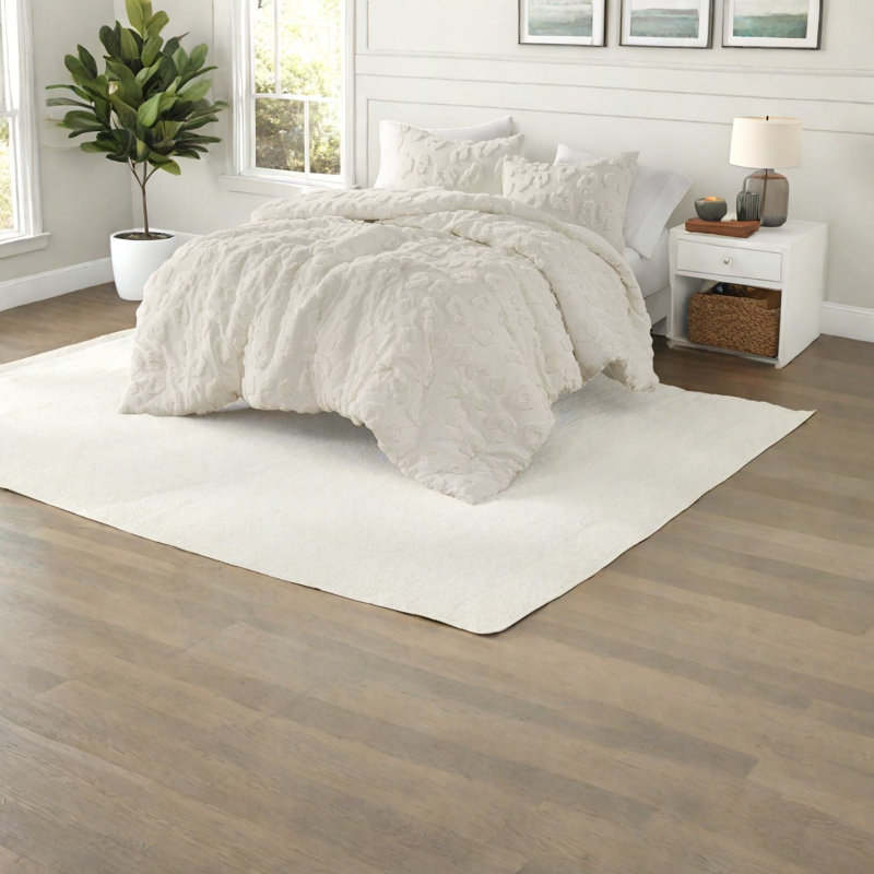 Comfortable Polyester Bedding Sets, Animal Design, King/cal King For Home