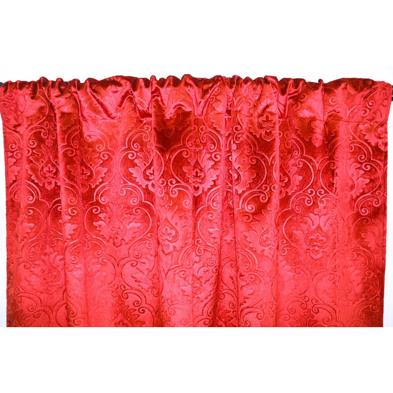 Rideau obscurcissant en velours Izea, L 54 po x L 96 po, Rouge