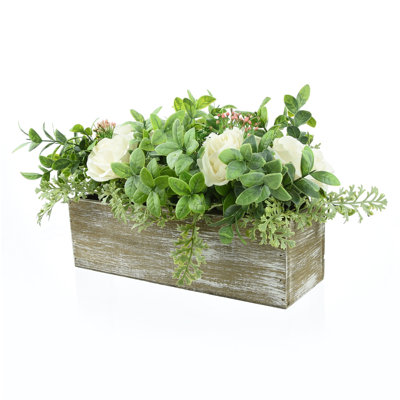 Rose Arrangement in Planter