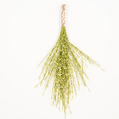 28" Artificial Farmhouse Spring Summer Hanging Green Stem Berry Teardrop Bunch Front Door Swag