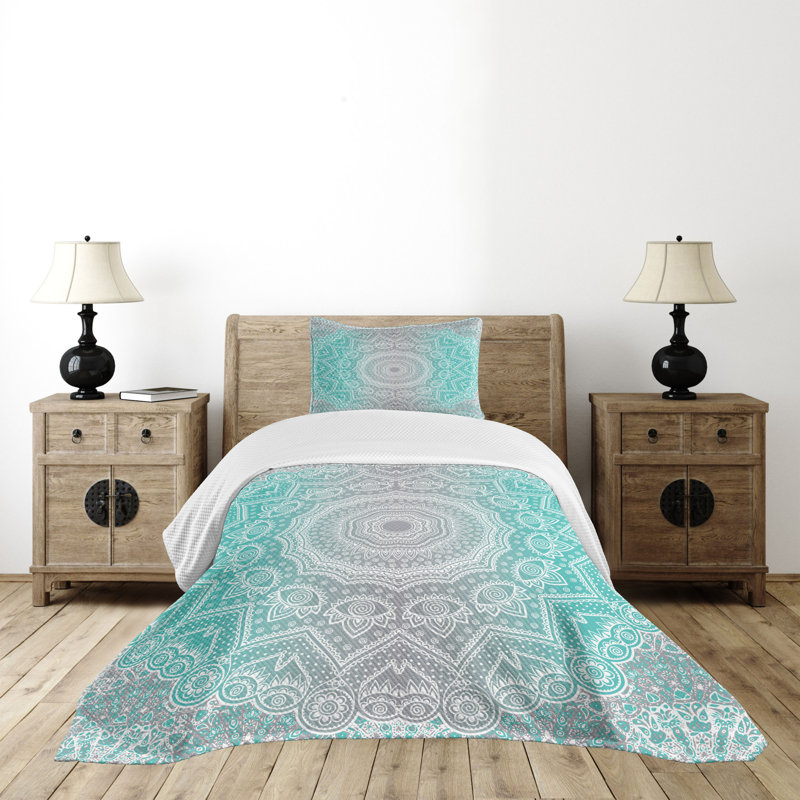 Gray Quilted Twin Bedspread Set with Pillow Sham