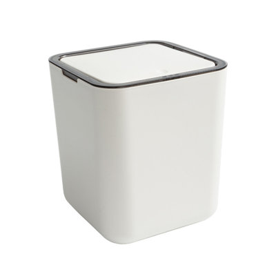 Plastics trash can 1-Pack Mini Trash Can  Mini Tabletop Trash Can With Push Button Lid  White