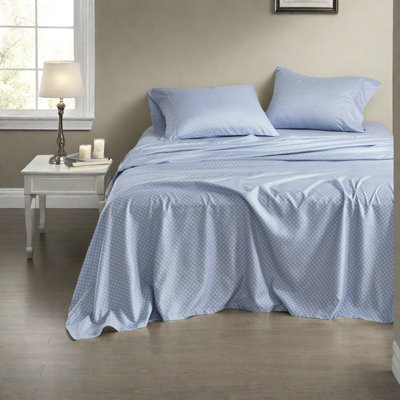 Comfortable Blue Floral Bedding Sets, Premium Polyester Material, Cal King Size For Home Bedrooms