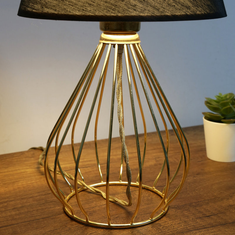 Lampe de table moderne en métal noir, 14 po x 8,3 po | 100% métal avec capuchon en tissu, hauteur totale: 14,2 pouces | Câble de 150 cm, douille E27 de 40 W maximum | Éclairage élégant pour la maison et le bureau, décor de fantaisie unique