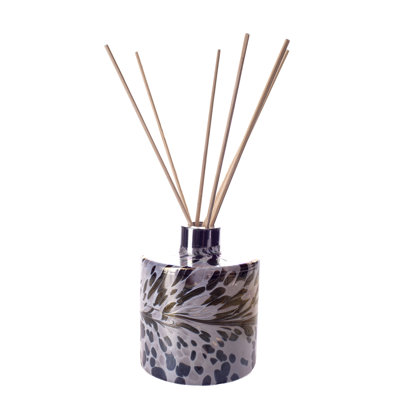 Reed Diffusers And Sticks