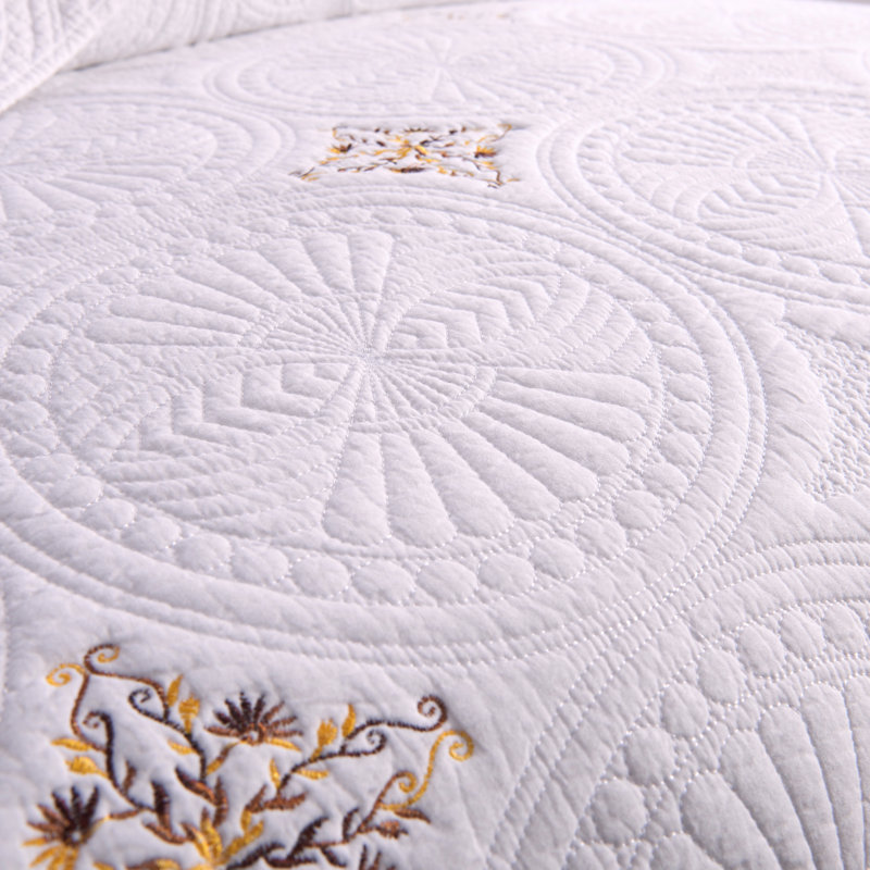 Ensemble de courtepointe 100% coton Classic Medallion, Doré, Courtepointe grande + 2 taies décoratives