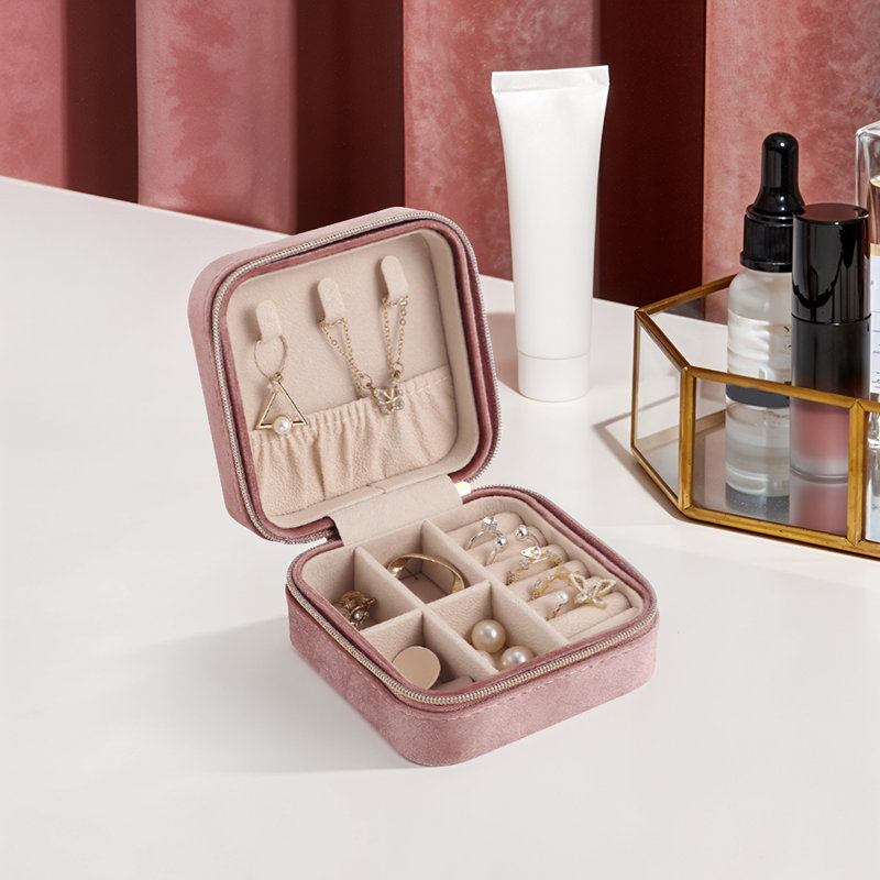 Jewelry Box +, Pink