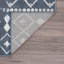 Tapis bleu géométrique moderne-418560662