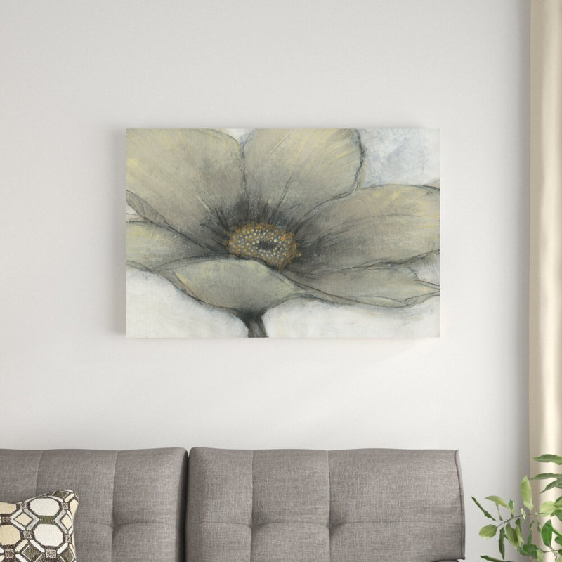 «Simple Cream Bloom II» par Timothy O 'Toole - peinture sur toile tendue, H 24 po x l 36 po