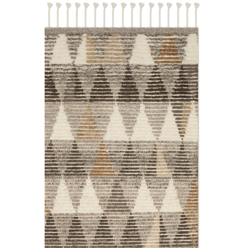 Amarionna Hand Knotted Wool/Cotton Geometric Rug in Ivory, Rectangle 6' x 9'